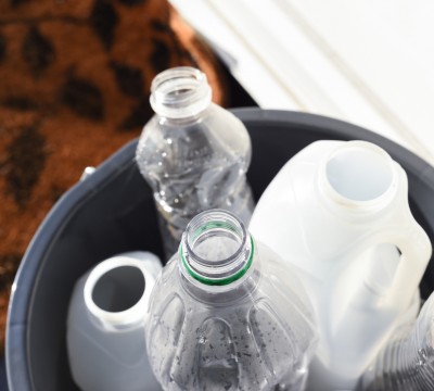 Claves para reducir el impacto de productos plásticos a mediano y largo plazo